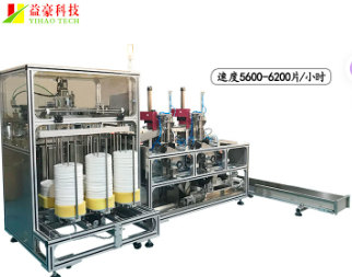 全自動(dòng)面膜折疊機(jī)跟手工折疊有什么區(qū)別？